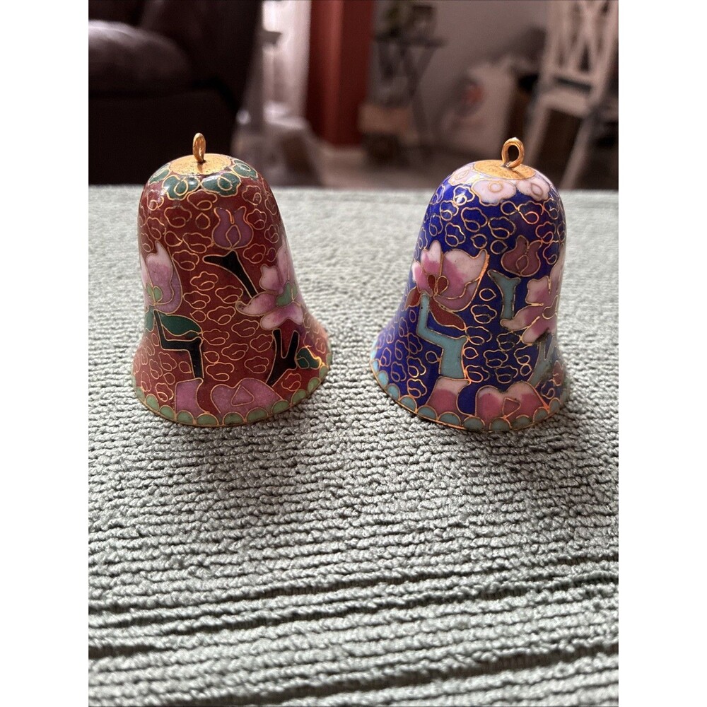 Vintage Chinese Cloisonne Enamel Miniature Bell Set Floral Peony Beijing Export